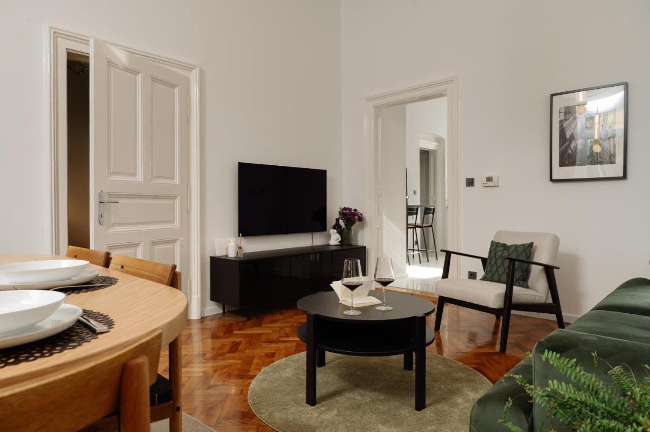 Smaragd Residence Zagreb Downtown מראה חיצוני תמונה